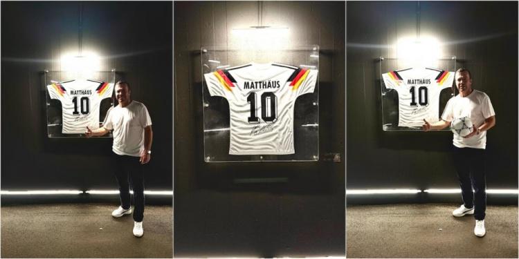 那场世界杯, 林匹克球场, 并且把自己